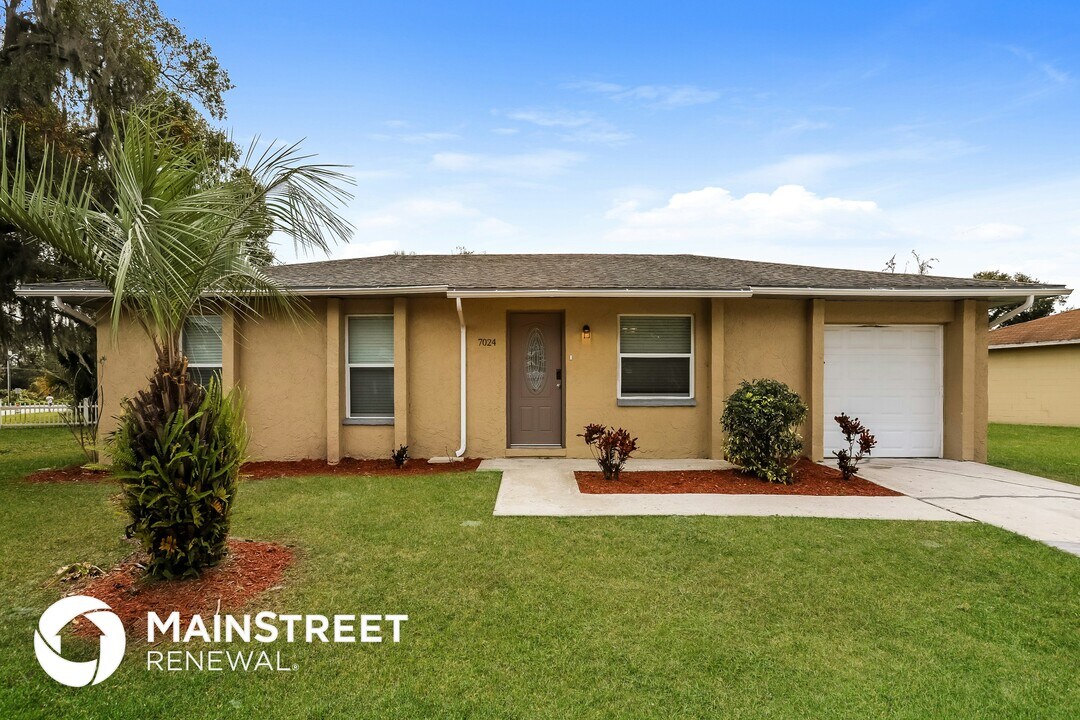 7024 Davar Ave in Orlando, FL - Building Photo