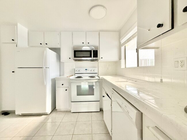 property at 1102 11th St