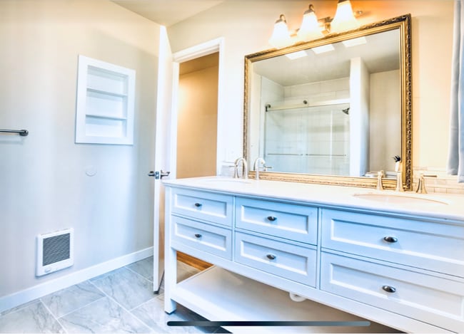 property at 3720 W Grandview Ave