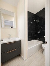 495 Broad St in Cumberland, RI - Building Photo - Building Photo