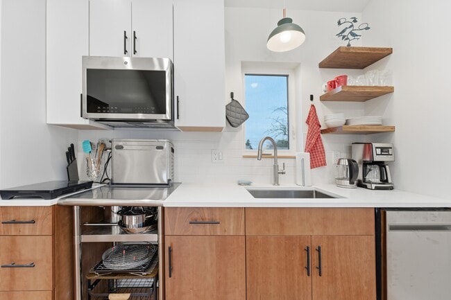 5003 NE Mason St in Portland, OR - Building Photo - Building Photo