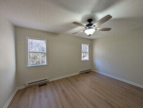 354 Genesis Cir in Black Mountain, NC - Building Photo - Building Photo