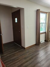 217 S Water St, Unit 219 S Water St. in Waterford, WI - Building Photo - Building Photo