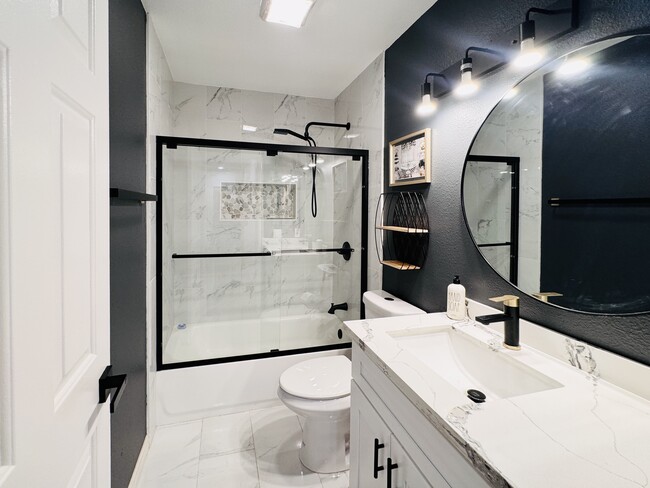81791 Armata St, Unit 3 in Indio, CA - Foto de edificio - Building Photo