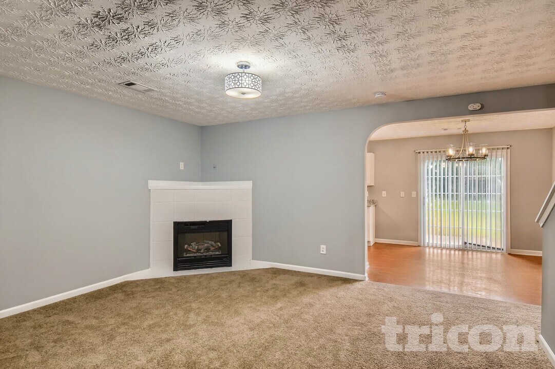 1740 Formosa Ln in Mcdonough, GA - Foto de edificio