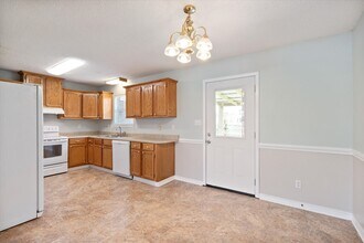 19675 O'Grady Ave in Robertsdale, AL - Building Photo - Building Photo