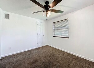 2842 Lucoma Dr in Jacksonville, FL - Building Photo - Building Photo