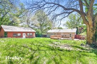 10812 Gregory Ln photo'