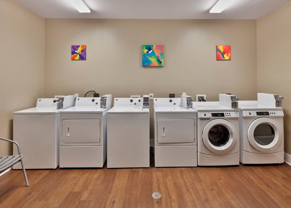 231 E 33rd St, Unit 2A in New York, NY - Foto de edificio