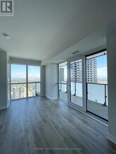 430-3430 Square One Dr in Mississauga, ON - Building Photo - Building Photo