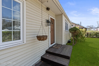 532 Dow Ave in Ocean Township, NJ - Building Photo - Building Photo