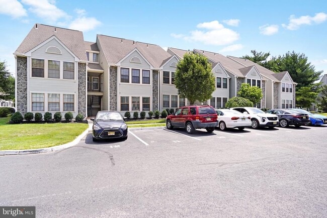 property at 69 Bridgewater Dr