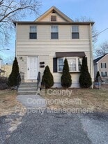 56 Parker St in Attleboro, MA - Building Photo