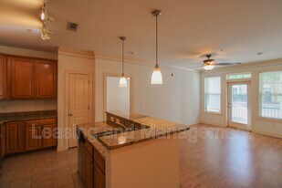 1900 Belle Isle Ave in Mount Pleasant, SC - Building Photo