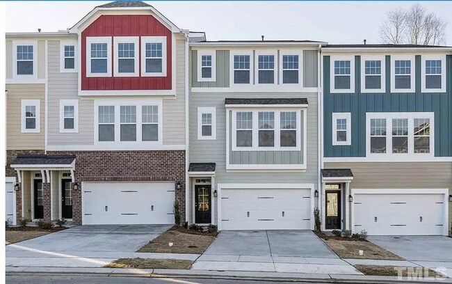 property at 2829 Dallas Valley Ln