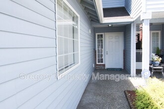 5507 136th St SE in Everett, WA - Building Photo - Building Photo