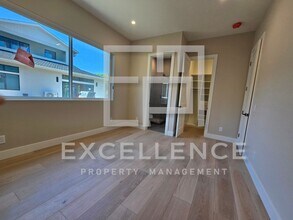 337 Franklin St in Mountain View, CA - Building Photo - Building Photo