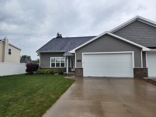 629 Diversity Dr, Unit 644 Diversity Drive in De Pere, WI - Foto de edificio