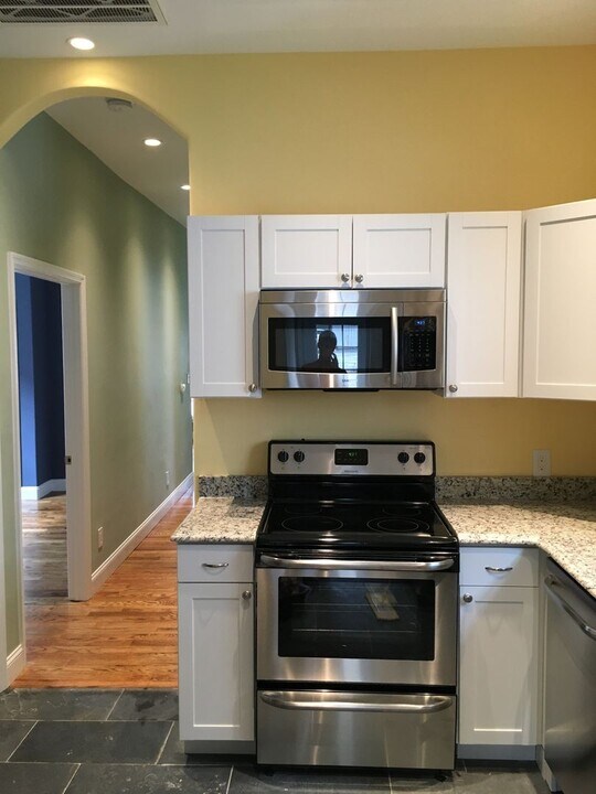 2016 Forest Ave in Knoxville, TN - Building Photo