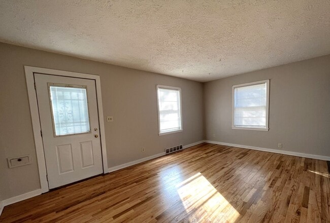 2108 S 48th Ave in Omaha, NE - Building Photo - Building Photo