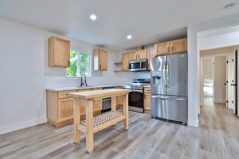 3770 Georges Aly in Diamond Springs, CA - Foto de edificio