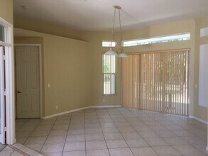 14869 71st Pl N in The Acreage, FL - Foto de edificio - Building Photo