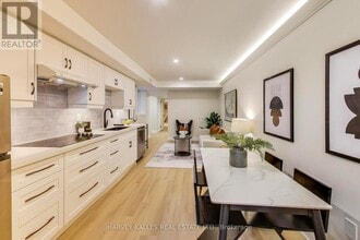 21 Rolyat St in Toronto, ON - Building Photo - Building Photo