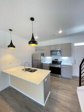 965 1 Mile Rd-Unit -# 2 in Fayetteville, AR - Building Photo - Building Photo