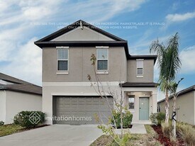 7117 King Crk Dr in Sun City Center, FL - Building Photo