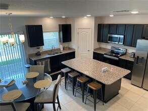 4736 Spatter Dock St in Tampa, FL - Building Photo - Building Photo