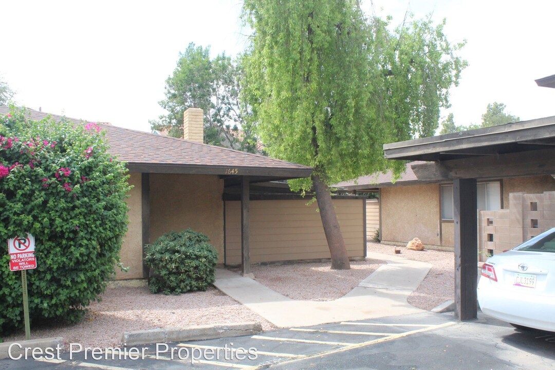 1645 W Village Way in Tempe, AZ - Building Photo