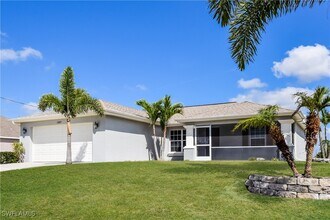 1507 NE 34th St in Cape Coral, FL - Foto de edificio - Building Photo