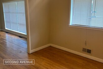 957 Hickory Cir in Birmingham, AL - Building Photo - Building Photo