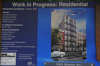 555 Grand St in Brooklyn, NY - Building Photo - Building Photo