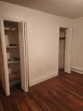 49 Everett St, Unit 2 in Boston, MA - Foto de edificio - Building Photo