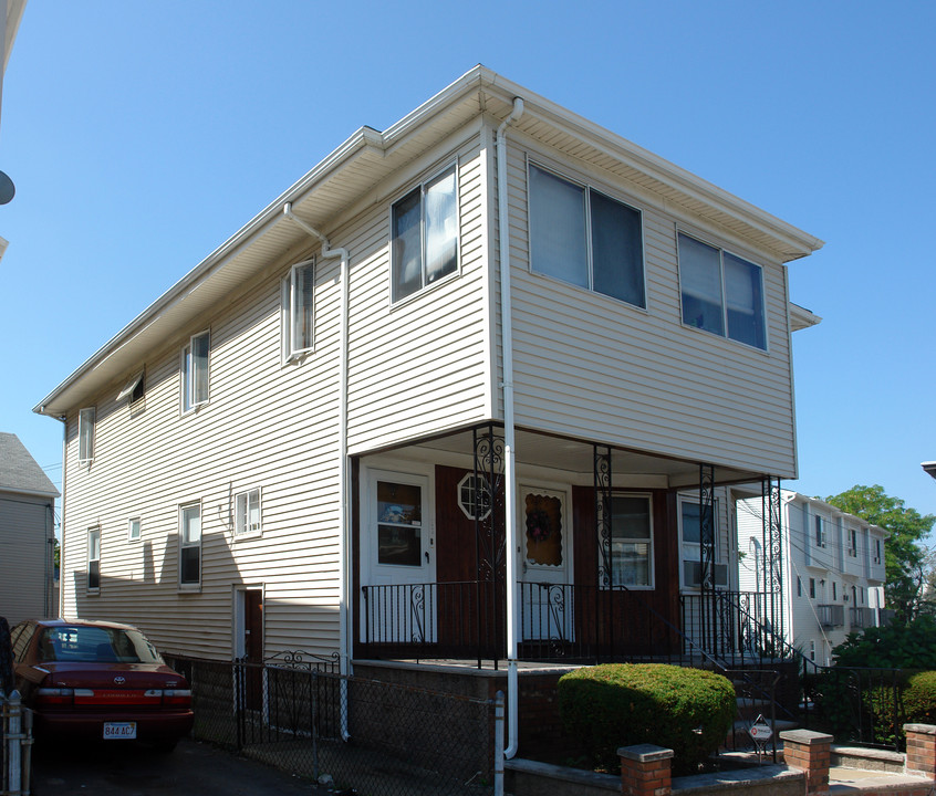 99 Chelsea St in Everett, MA - Building Photo