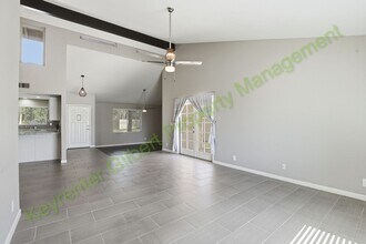 341 E Tremaine Ave in Gilbert, AZ - Building Photo - Building Photo