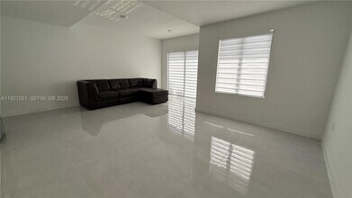 14571 SW 261st St in Homestead, FL - Building Photo - Building Photo