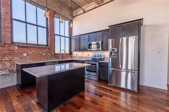 1535 Walnut St Unit 701, Unit Campbell Lofts Unit 701 in KC in Kansas City, MO - Building Photo - Building Photo