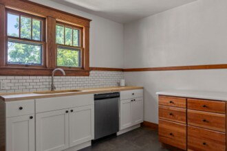 63 Mitchell Ave in Binghamton, NY - Building Photo - Building Photo