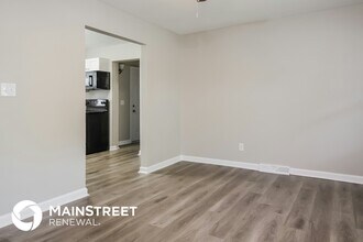 5520 The Plaza in Charlotte, NC - Building Photo - Building Photo