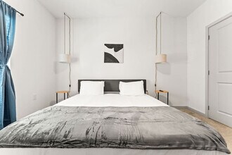 14521 Star Water Rd in Kissimmee, FL - Foto de edificio - Building Photo