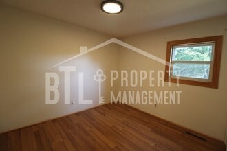 139 Eagle Rock Rd in Branson, MO - Foto de edificio - Building Photo
