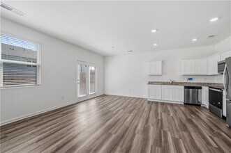 206 Fenchurch Wy in Cartersville, GA - Building Photo - Building Photo