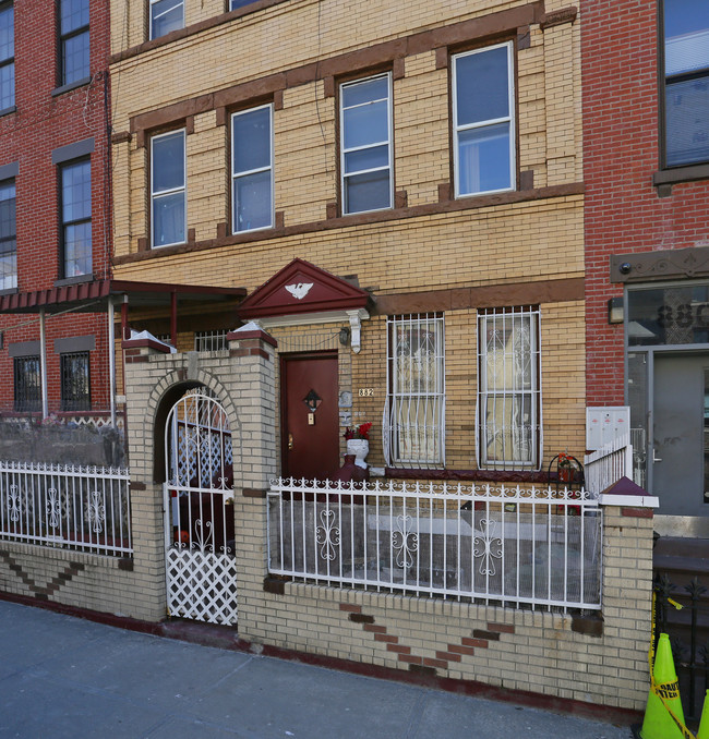 882 Madison St in Brooklyn, NY - Building Photo - Building Photo