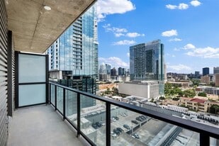 84 East Ave in Austin, TX - Building Photo
