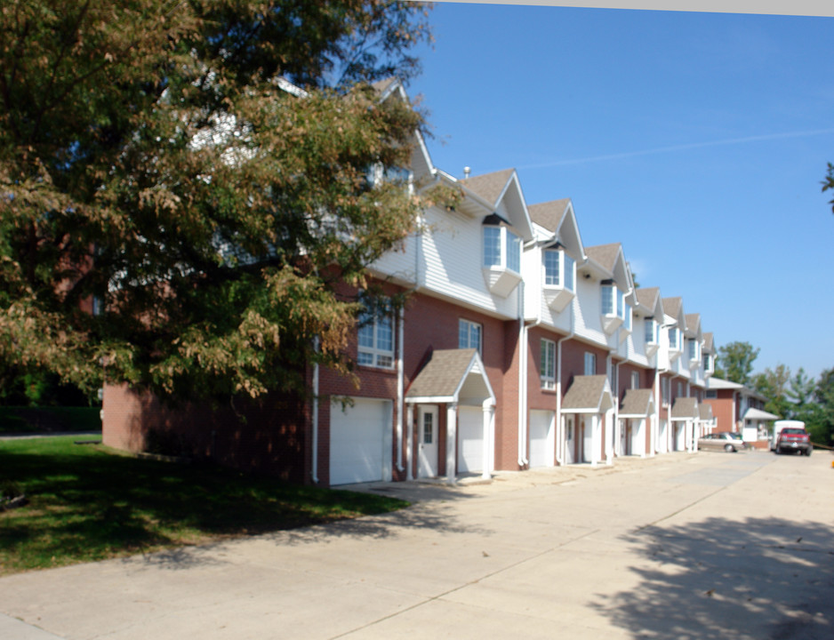 Reily Grand Apartment in Des Moines, IA - Building Photo