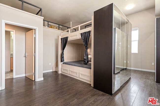 630 W 28th St in Los Angeles, CA - Building Photo - Building Photo
