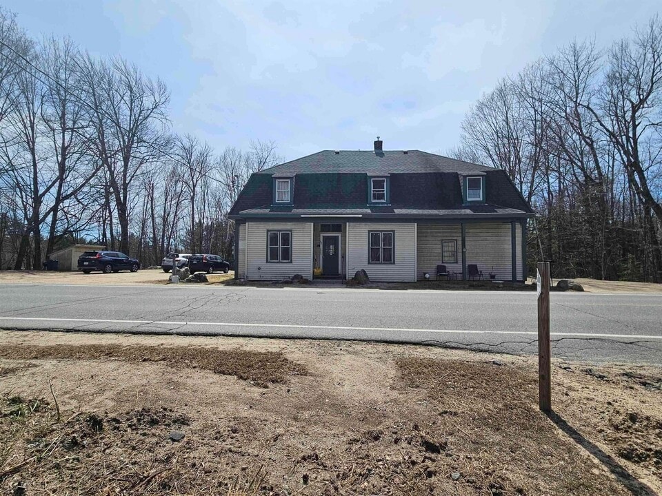 71 Moultonville Rd in Ossipee, NH - Building Photo