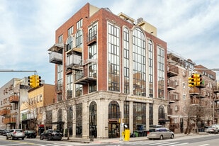 808-812 Bedford Ave in Brooklyn, NY - Building Photo